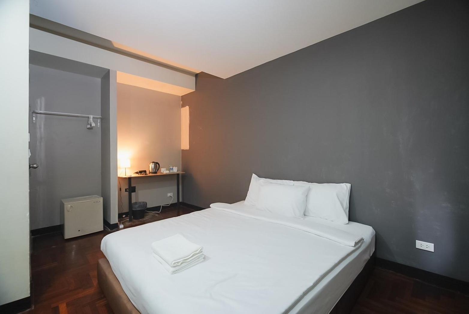 Go Inn Silom Bts Surasak X โกอินน์ สีลม บีทีเอส สถานีสุรศักดิ์ Bangkok Ngoại thất bức ảnh
