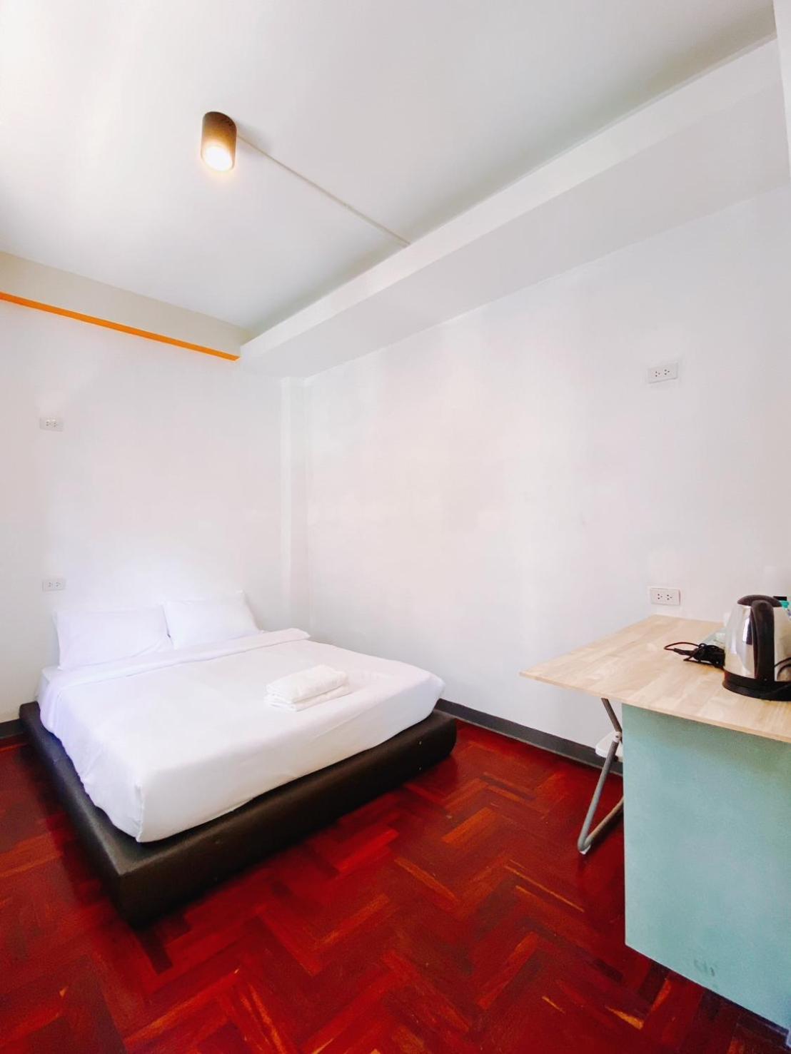 Go Inn Silom Bts Surasak X โกอินน์ สีลม บีทีเอส สถานีสุรศักดิ์ Bangkok Ngoại thất bức ảnh